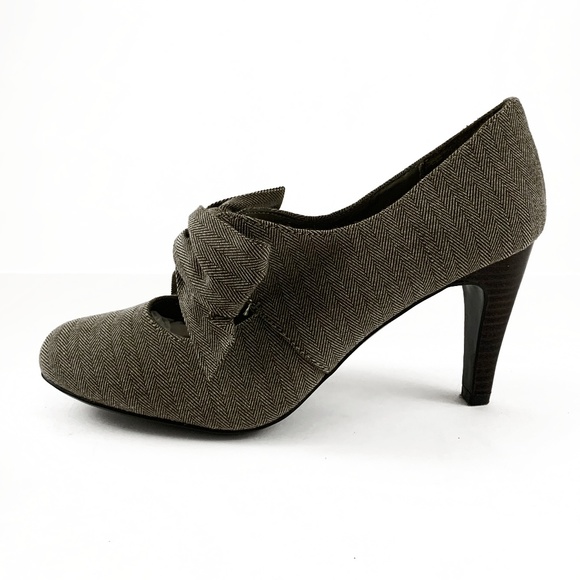 Ann Marino Brown/Tan Houndstooth Heels - Picture 1 of 7